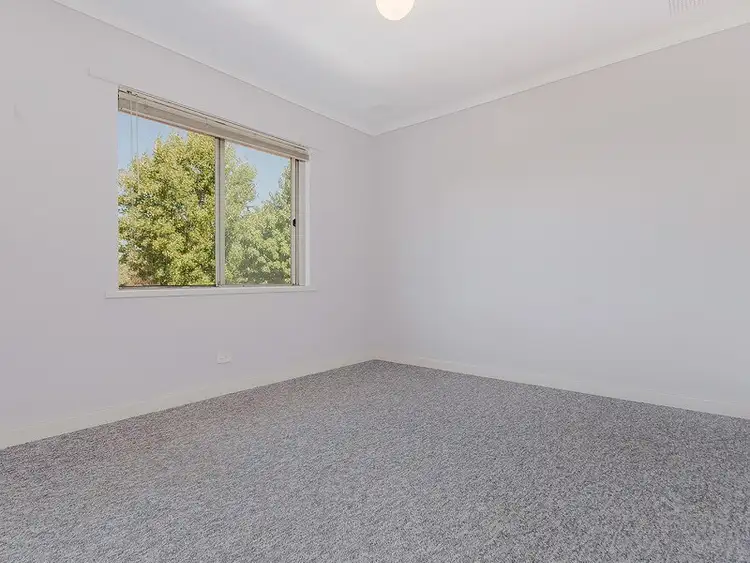Seventh view of Homely house listing, 16 Roach Place, Orelia WA 6167