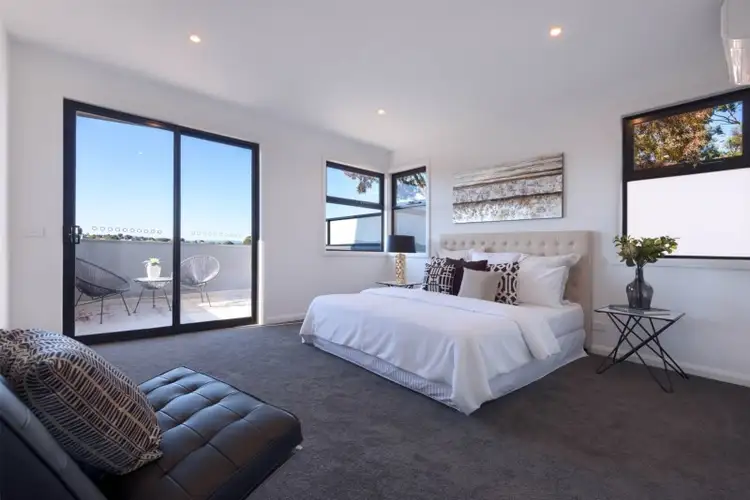 Fifth view of Homely townhouse listing, 2/119 Winfield Road, Balwyn North VIC 3104