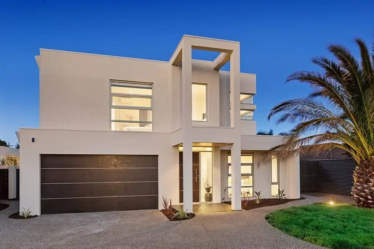 14 Maori Street, Rye VIC 3941