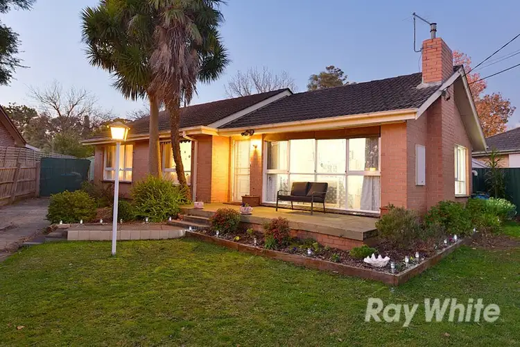 21 McComb Crescent, Bayswater VIC 3153