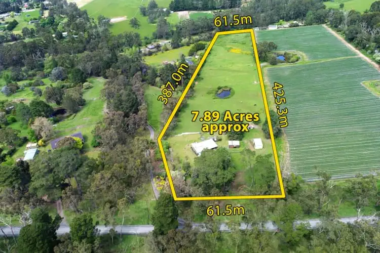 320 Victoria Road, Seville VIC 3139