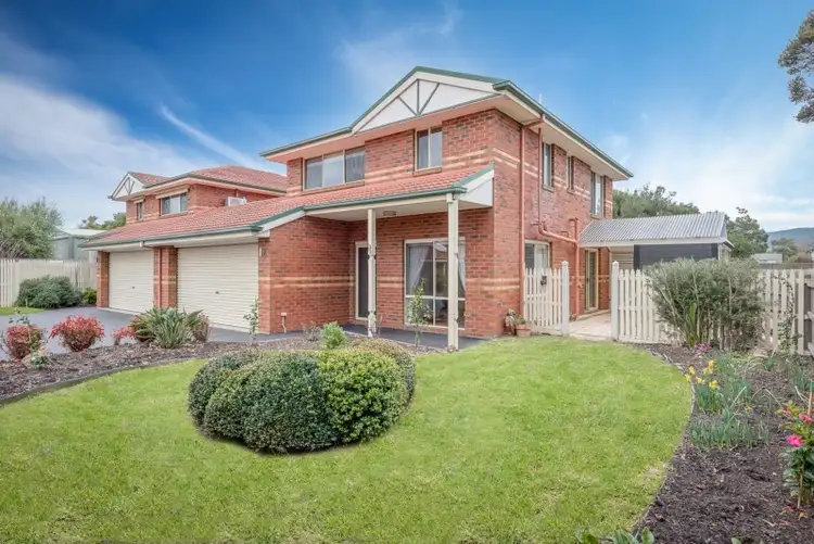 2/8 Woodlands Grove, Safety Beach VIC 3936