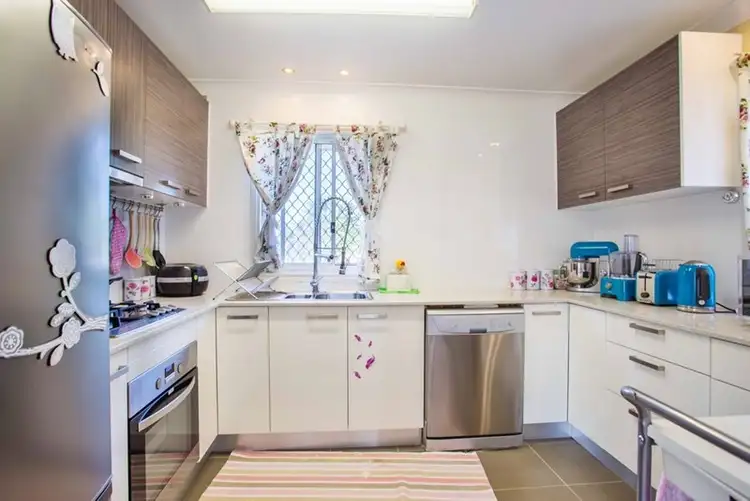 Fourth view of Homely house listing, 42 Grevillea Crescent, Macquarie Fields NSW 2564