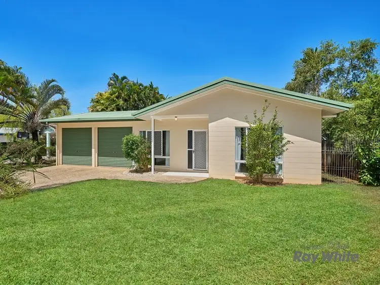 4 Catherine Close, Bentley Park QLD 4869