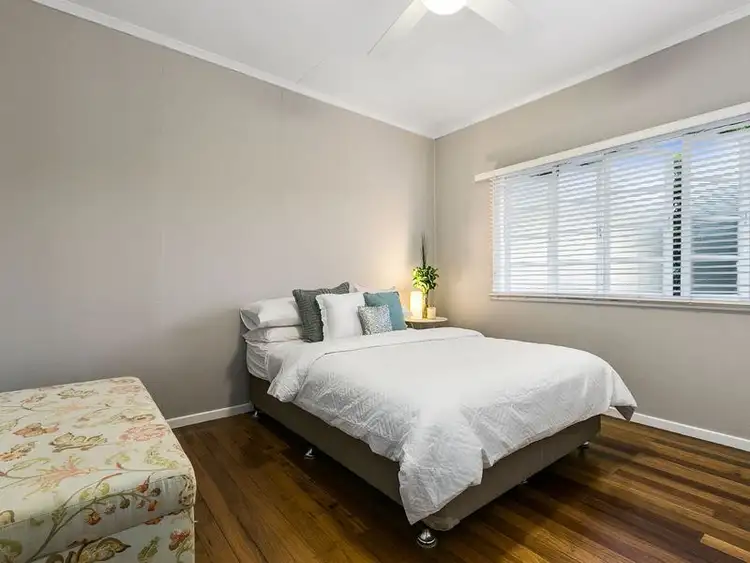 Fifth view of Homely other listing, 158 Beddoes Street, Holland Park QLD 4121