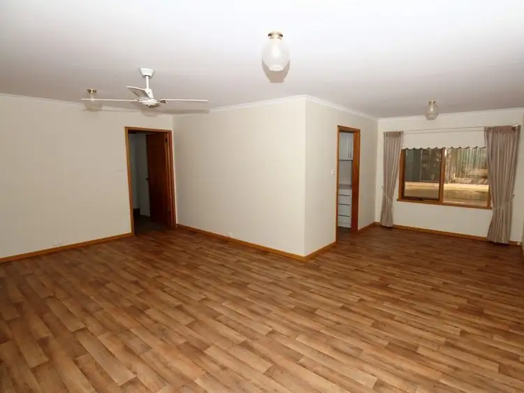 Third view of Homely house listing, 2 Wodonga Avenue, Loxton SA 5333