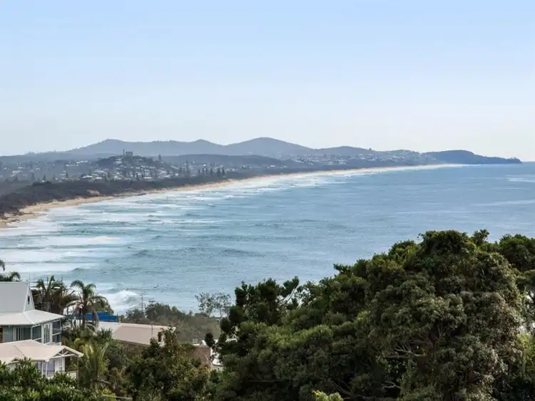 Unit 5 Pacific Crest 21 Lang Street, Coolum Beach QLD 4573