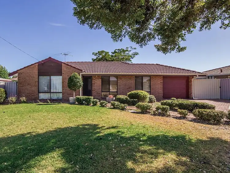 54 Stainer Avenue, Rockingham WA 6168
