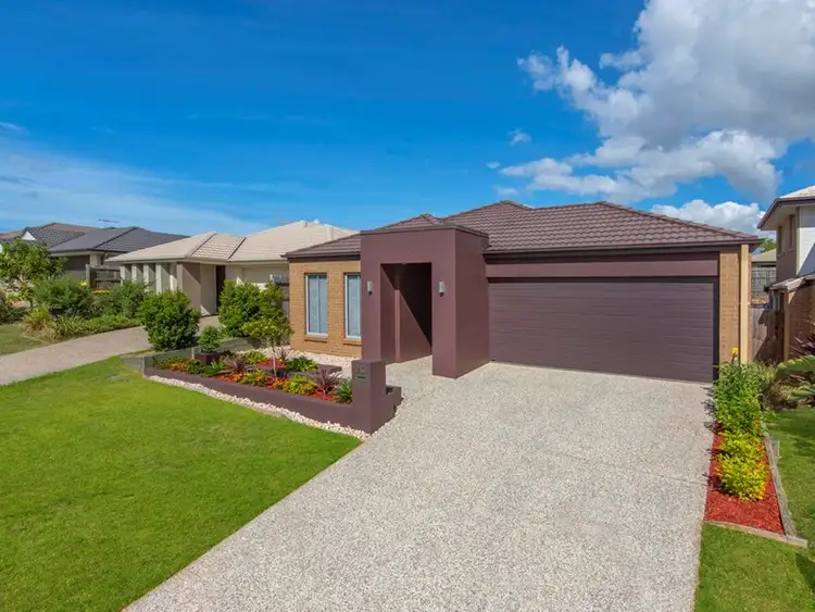 20 Cowen Terrace, North Lakes QLD 4509