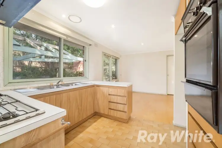 Second view of Homely house listing, 5 Strathaird Close, Diamond Creek VIC 3089