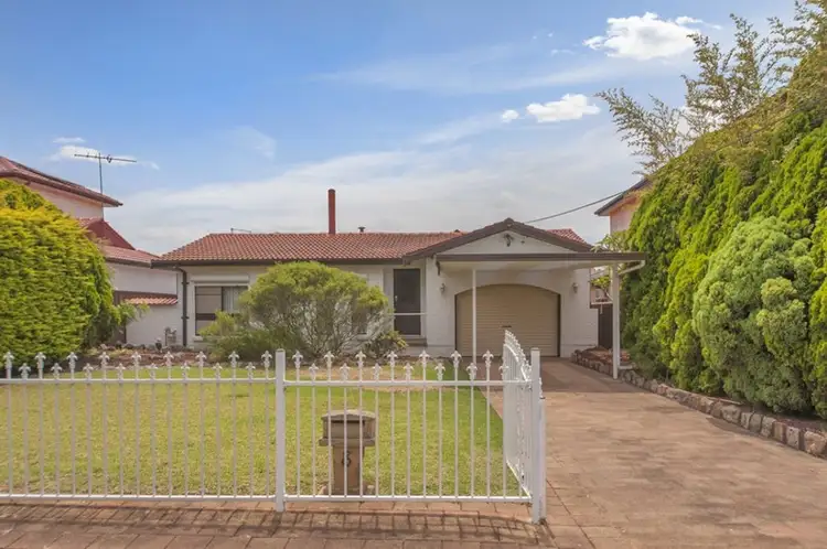 8 Shortland Avenue, Lurnea NSW 2170