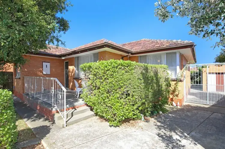 Main view of Homely house listing, 25 Kiama Drive, Lalor VIC 3075