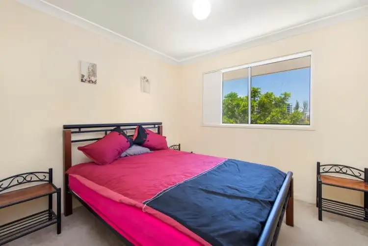 Fifth view of Homely unit listing, 17/14-16 Darrambal Street, Chevron Island QLD 4217