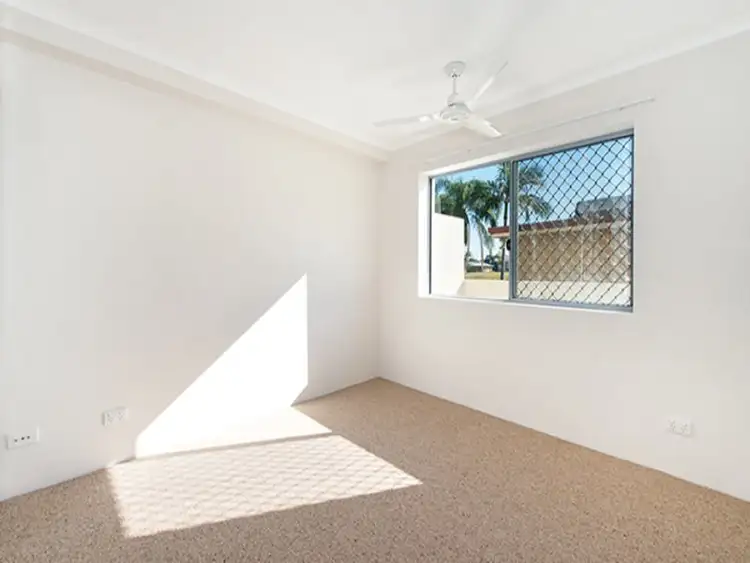 Fourth view of Homely apartment listing, 16/8-10-1 Ahern Street, Labrador QLD 4215