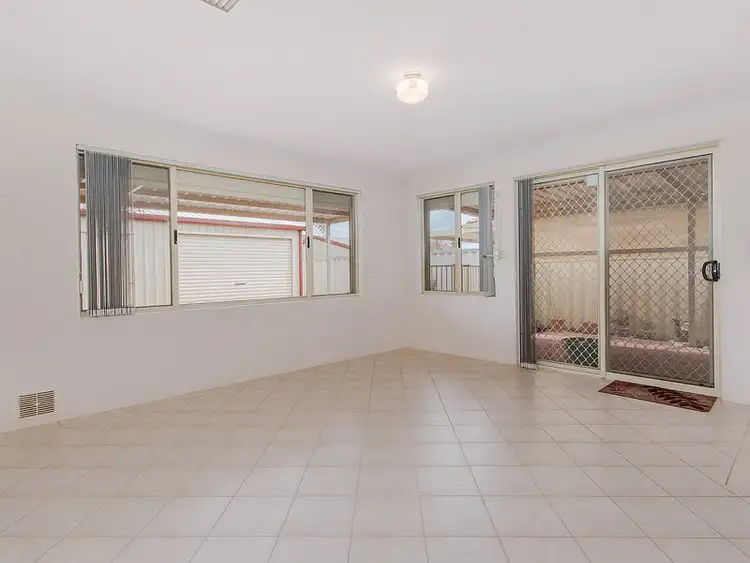 Sixth view of Homely house listing, 10 Link Way, Cooloongup WA 6168