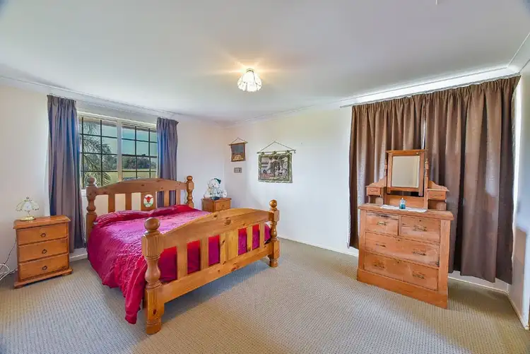 Sixth view of Homely house listing, 3 Clovelly Place, Woodbine NSW 2560