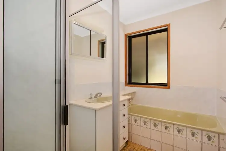 Fourth view of Homely house listing, 35 St Andrews Circuit, Thurgoona NSW 2640