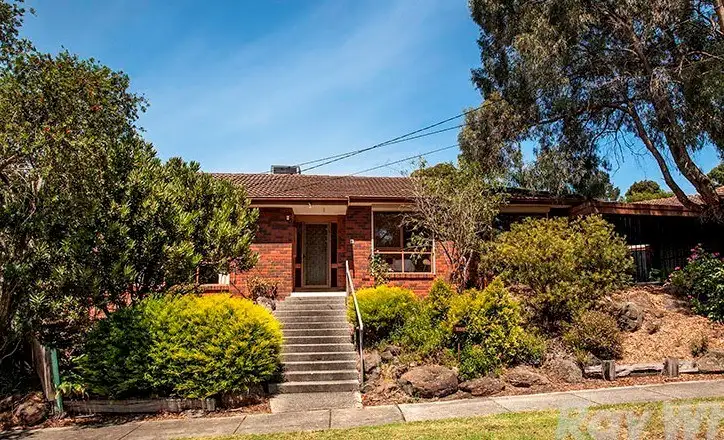 90 Orient Avenue, Mitcham VIC 3132