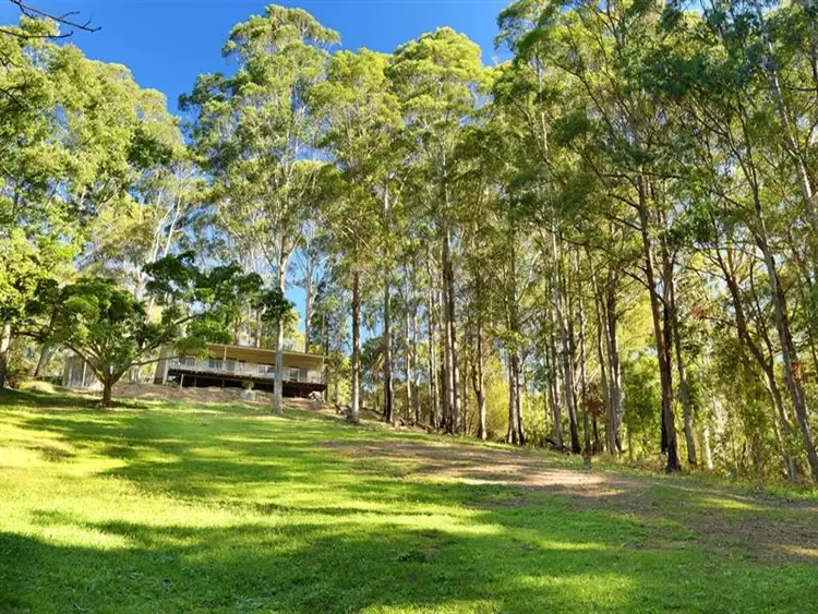 240 Mons Road, Forest Glen QLD 4556