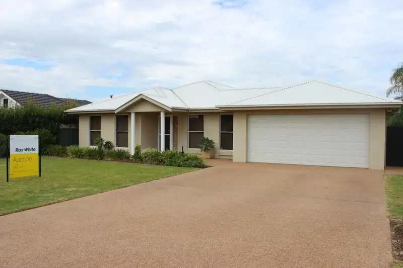 Main view of Homely house listing, 7 Ashlundie Crescent, Dubbo NSW 2830