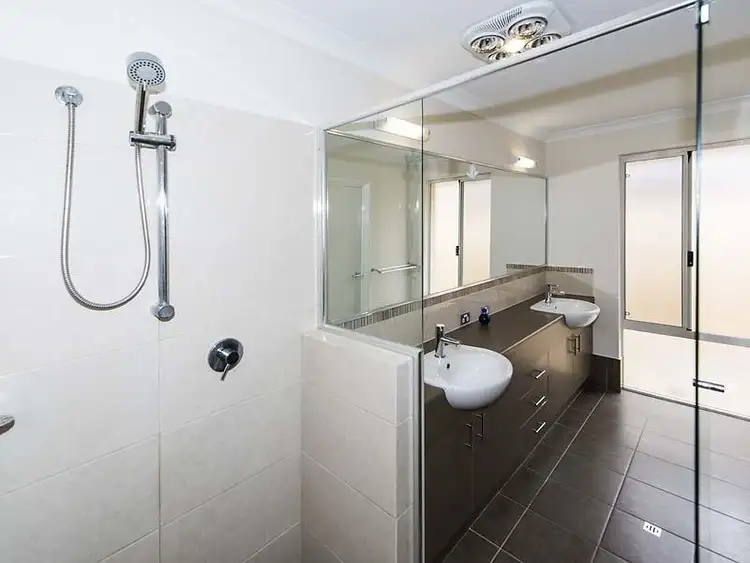 Fourth view of Homely house listing, 8 Amalfi Way, Canning Vale WA 6155