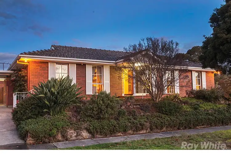 1 Fernbank Crescent, Mulgrave VIC 3170