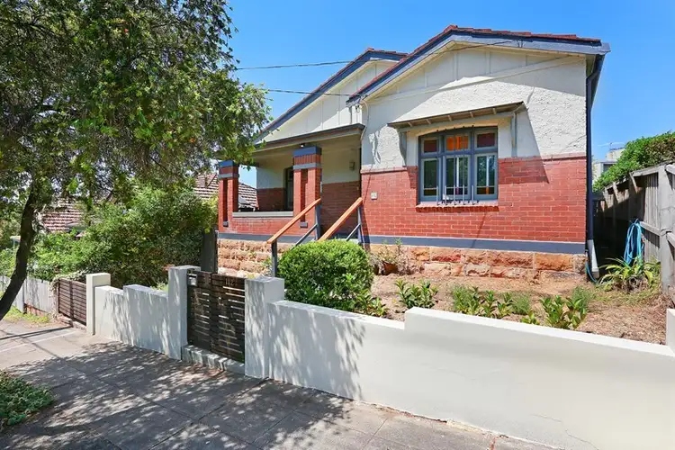 112 Ewart Street, Dulwich Hill NSW 2203