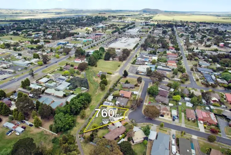 Sixth view of Homely house listing, 10 Danaher Avenue, Wallan VIC 3756