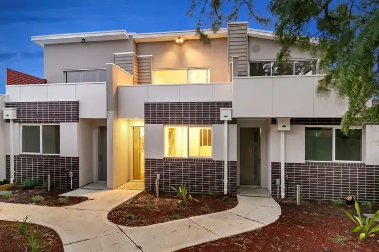 4 and 5/66 Collins Street, Thornbury VIC 3071