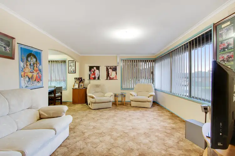 Fifth view of Homely house listing, 8 Minno Court, Frankston VIC 3199