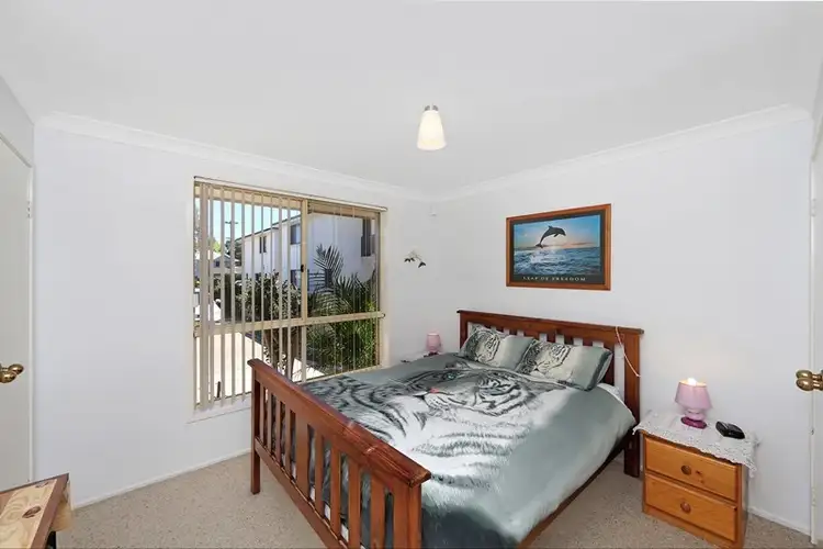 Fourth view of Homely villa listing, 16A Oaks Avenue, Long Jetty NSW 2261