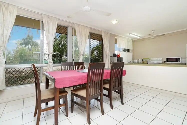 5 Melastoma Drive, Moulden NT 830