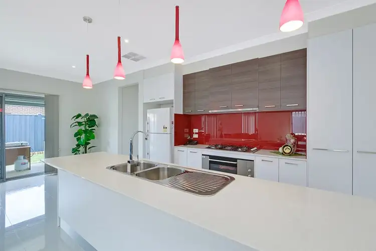 Second view of Homely house listing, 102 Allumba Way, Epping VIC 3076