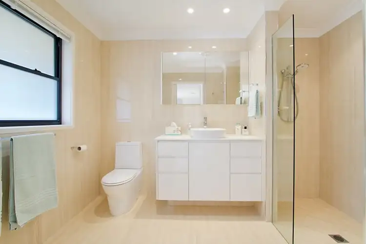 Sixth view of Homely house listing, 7 Saywell Street, Sorrento QLD 4217