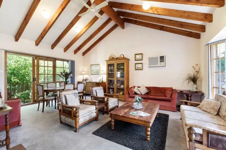 2/20 Luxmoore Street, Cheltenham VIC 3192