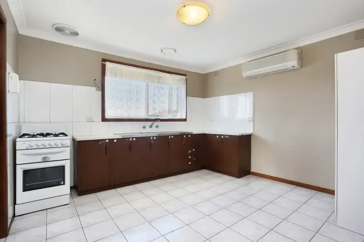 Second view of Homely house listing, 1/7 Boston Road, Lalor VIC 3075