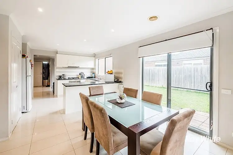 Seventh view of Homely house listing, 11 Karwarren Way, Cranbourne West VIC 3977