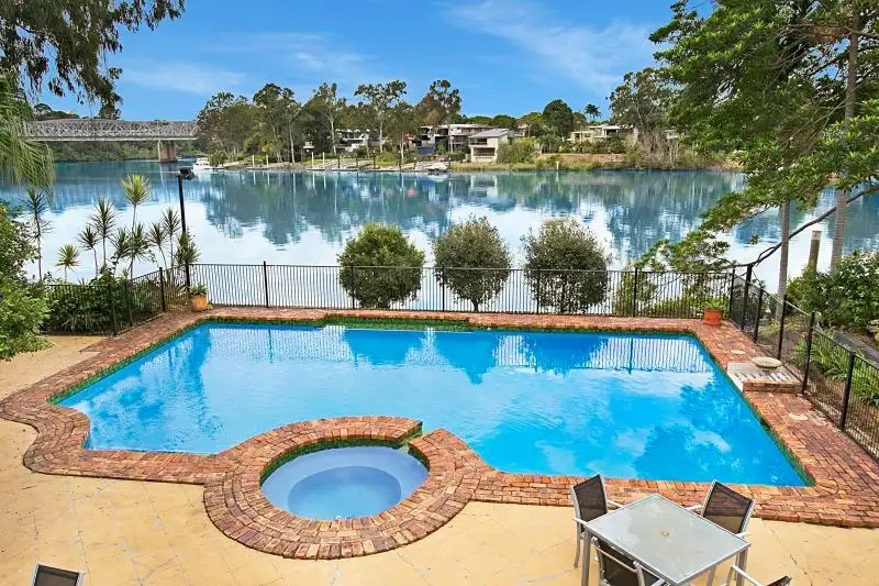 Main view of Homely apartment listing, 2/8 Twigg Street, Indooroopilly QLD 4068
