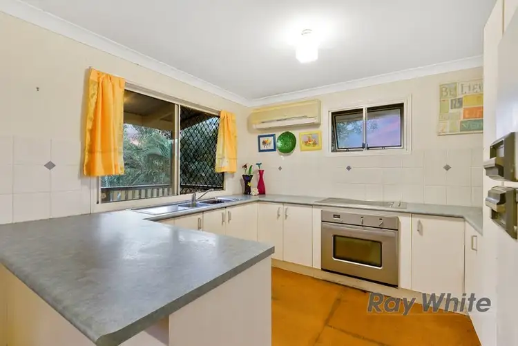 Sixth view of Homely house listing, 10 Andys Court, Thorneside QLD 4158