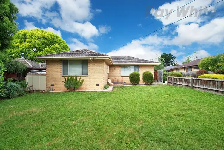 7 CAROLANNE Court, Mooroolbark VIC 3138