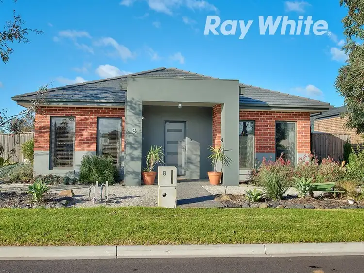 8 Hemlock Way, Epping VIC 3076