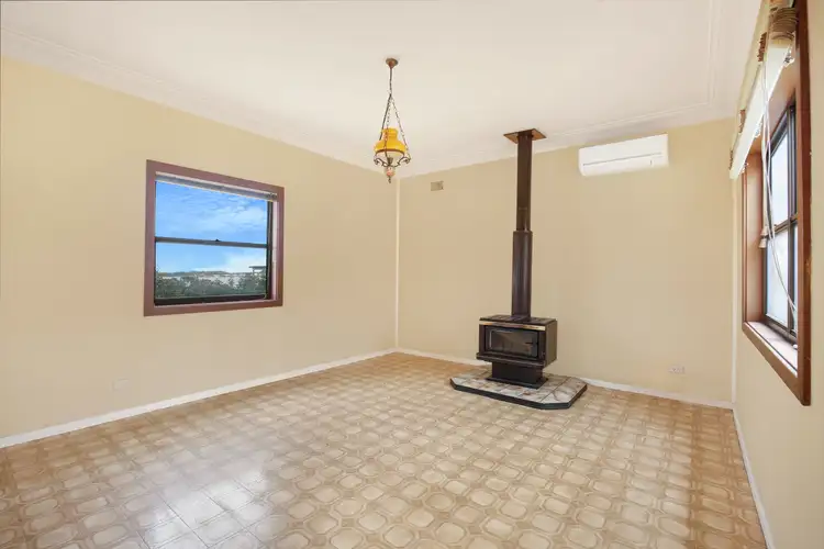 Third view of Homely house listing, 21 St Cloud Crescent, Lake Heights NSW 2502