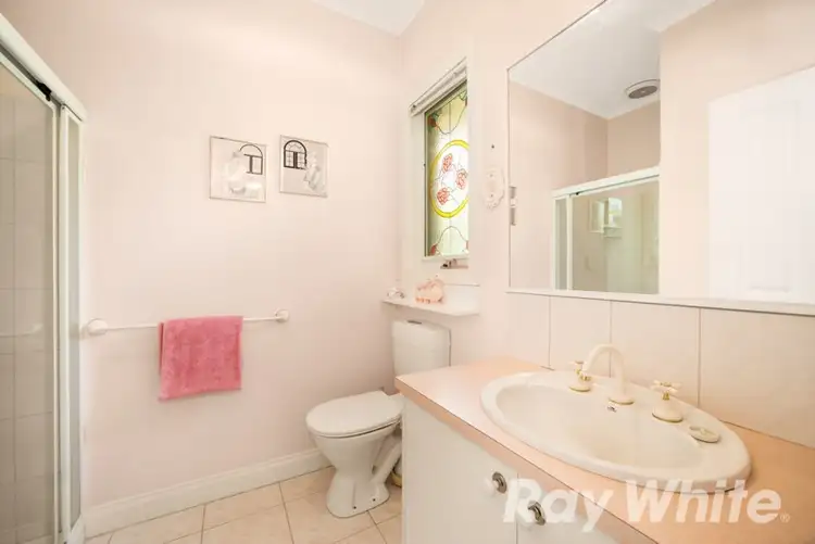 Sixth view of Homely house listing, 8 Walter Withers Court, Viewbank VIC 3084