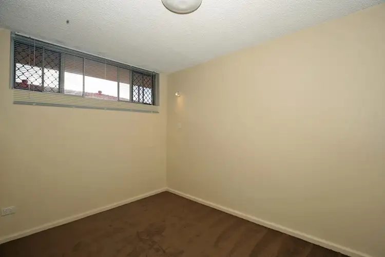 Fifth view of Homely unit listing, 4/28 Villa Street, Annerley QLD 4103