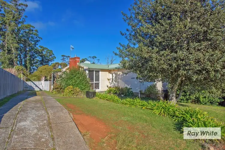 4 Southern Place, Somerset TAS 7322