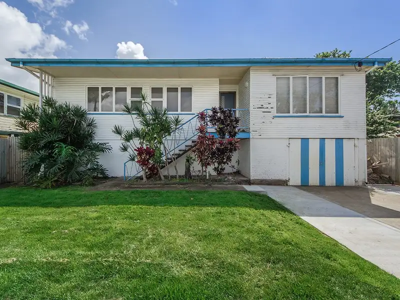 Main view of Homely house listing, 3 Saltash Street, Labrador QLD 4215