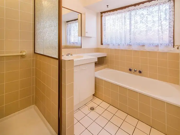 Sixth view of Homely other listing, 2/9 Botanical Drive, Labrador QLD 4215