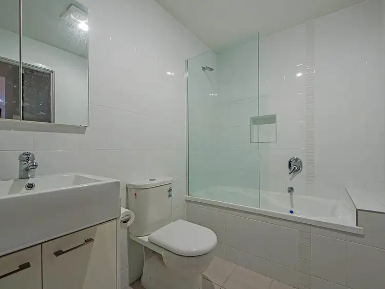 Sixth view of Homely apartment listing, 8/41 Moreland Street, Footscray VIC 3011