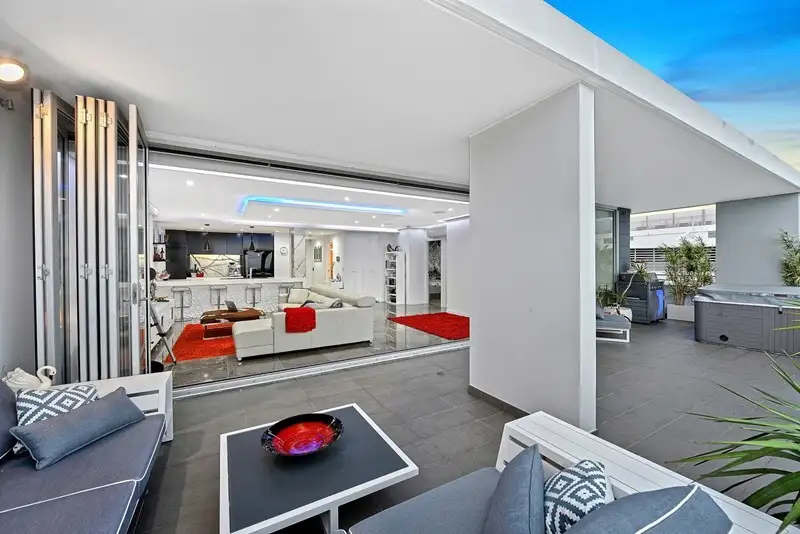 Main view of Homely apartment listing, 26/2-4 Gubbuteh Road, Little Bay NSW 2036