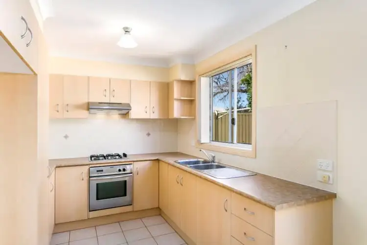 Third view of Homely house listing, 1/58-60 Peterborough Avenue, Lake Illawarra NSW 2528